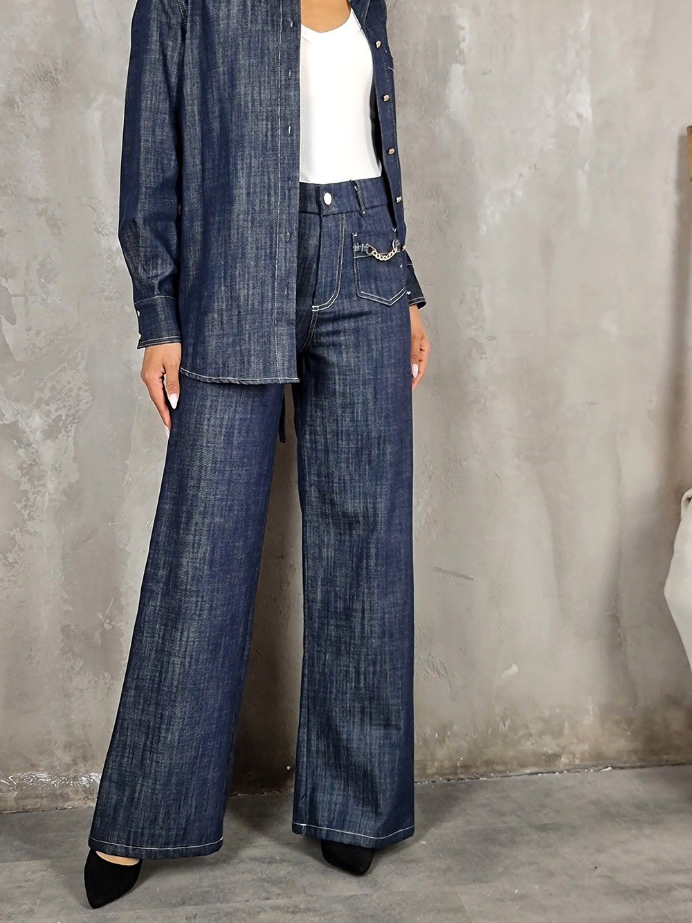 Рубшка CLOTHÉ джинсовая с поясом темно-синяя, фотография №2