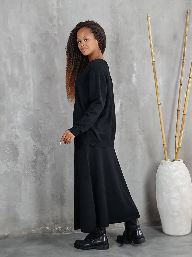 Костюм Lara джемпер и А-образная юбка черный, фотография №3