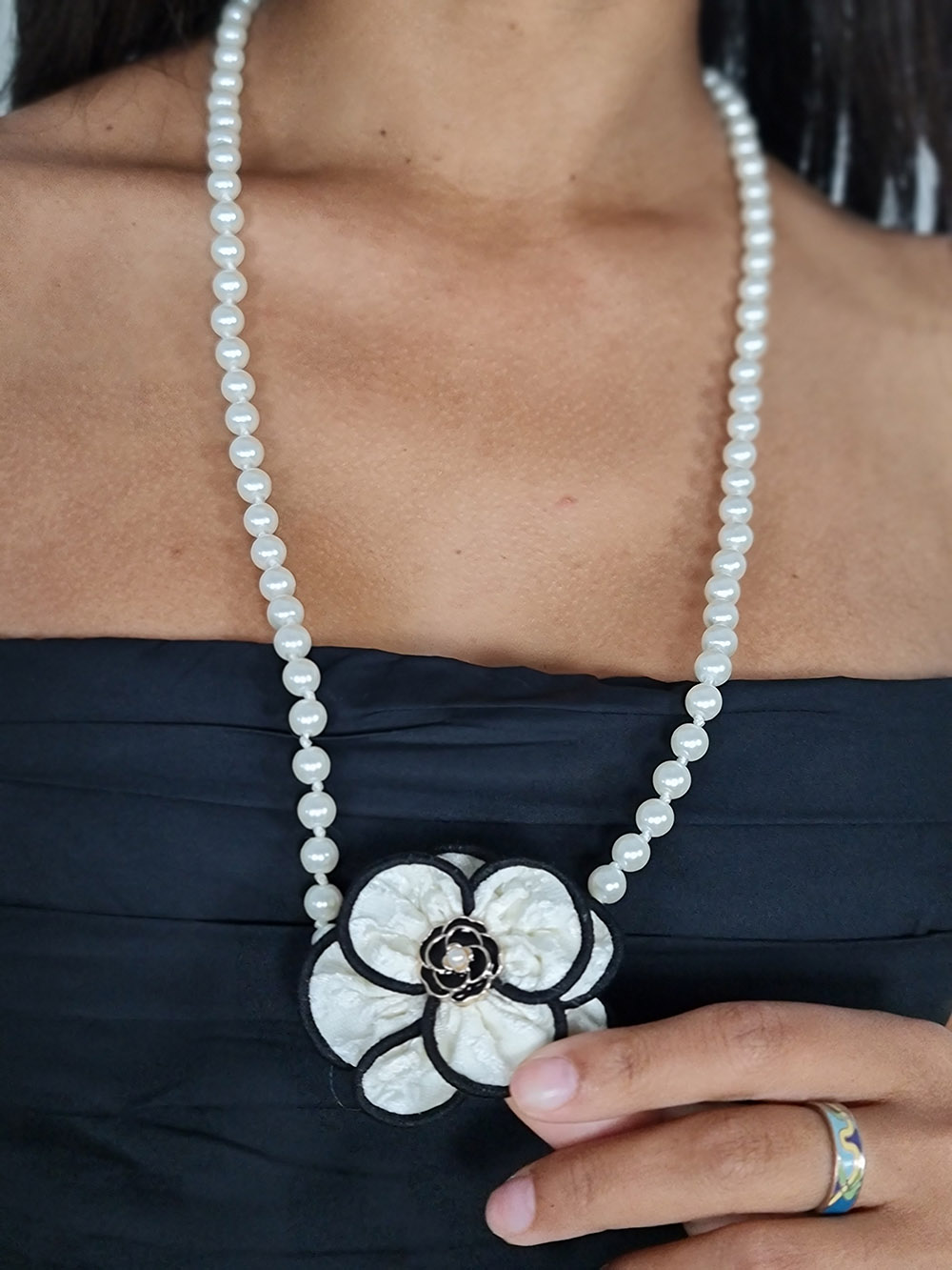 Ожерелье YILI ACCESSORI с цветком жемчужное, фотография №1