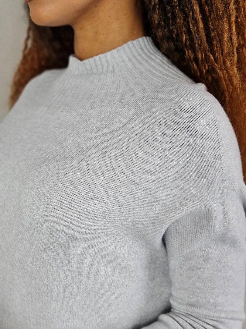 Платье Please теплое с воротом и карманами светло-серое, фотография №5