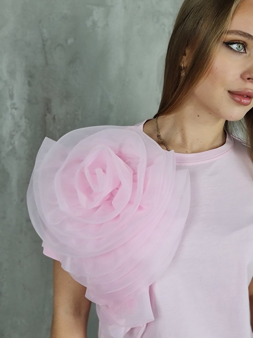 Футболка ELSA.M с большим воздушным цветком бабл-гам, фотография №3