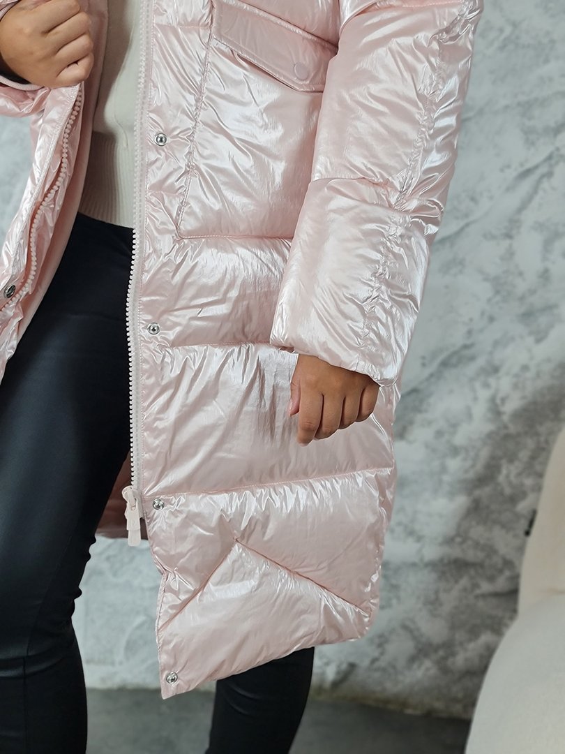 Пуховик Rinascimento пудровый, фотография №3