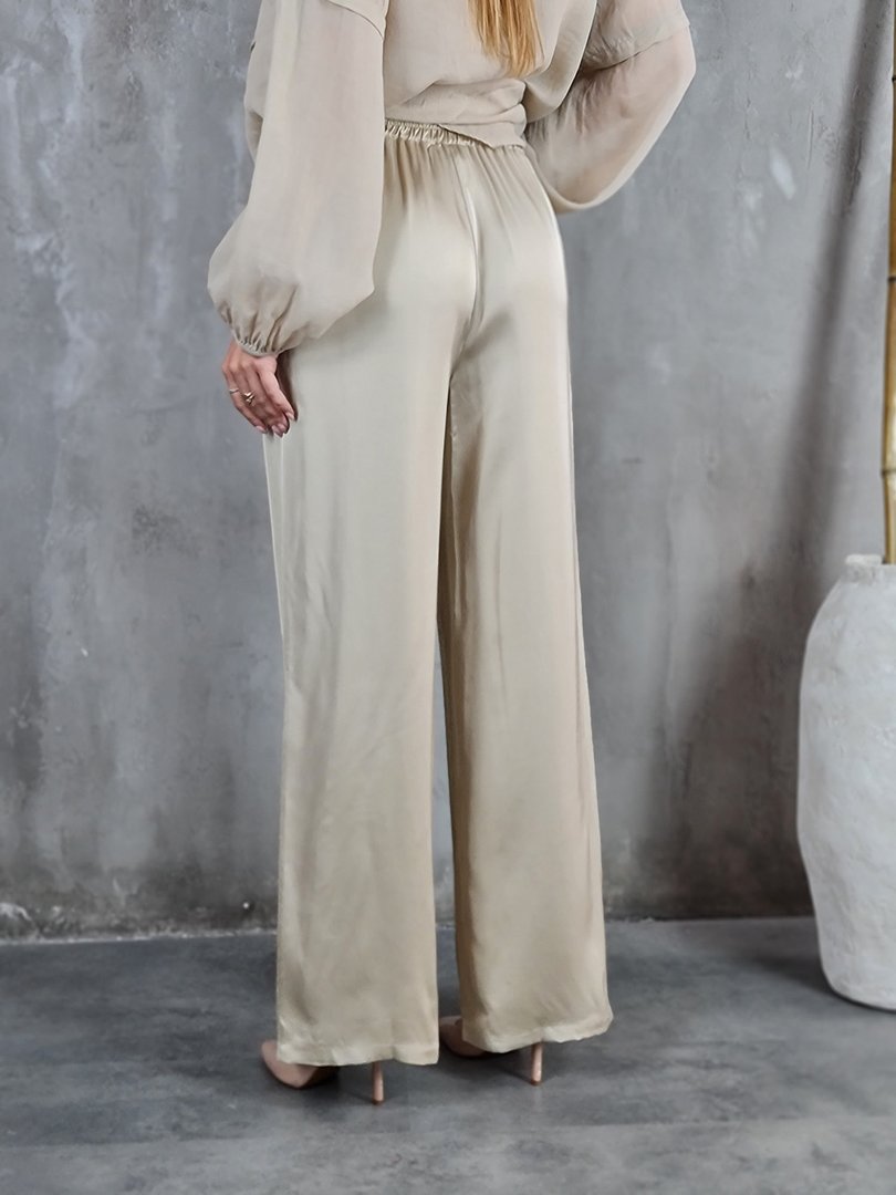 Брюки атласные CLOTHÉ на резинке со шнурками золотистые, фотография №3