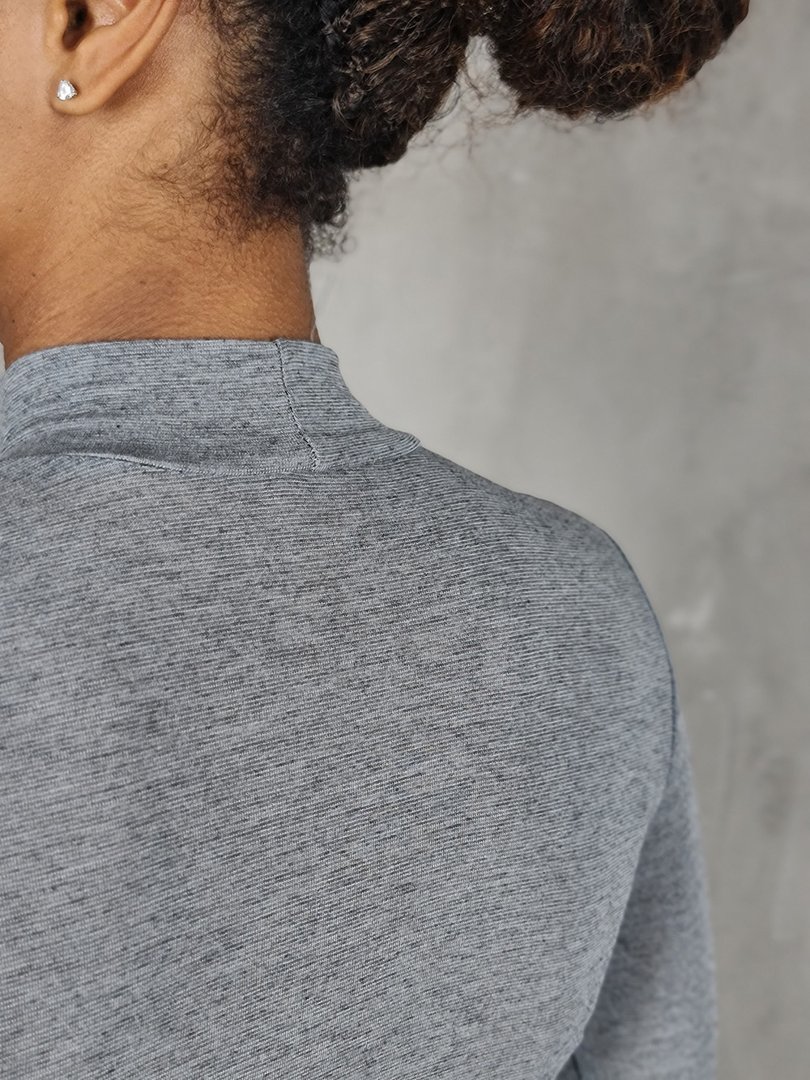 Водолазка Cashmere Blend с кашемиром с низким горлом серая, фотография №4