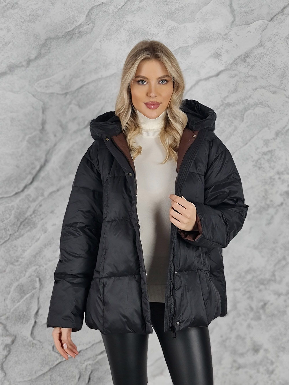 Куртка DEGREES шоколадный подклад с заклепками по бокам черная  , фотография №1