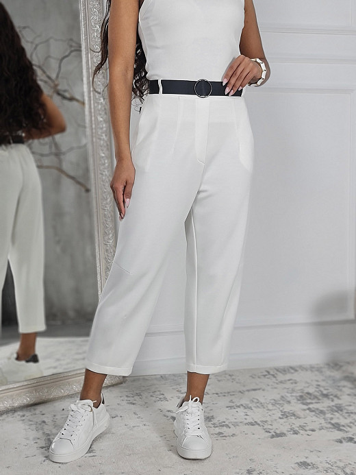 Брюки Imperial  с черным ремнем белые