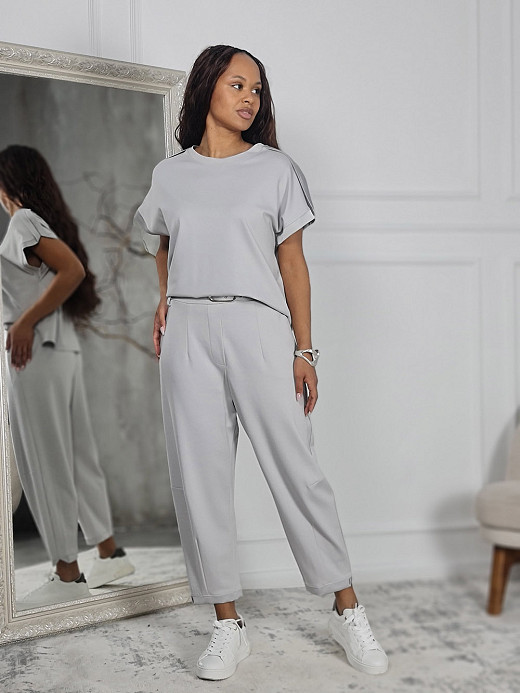 Костюм Imperial Футболка + брюки с ремнем жемчужный