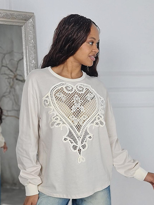 Джемпер Souvenir с вышивкой сердце спереди кремовая