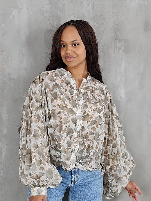 Рубашка MIHO'S с цветами хакки коричнево-белая