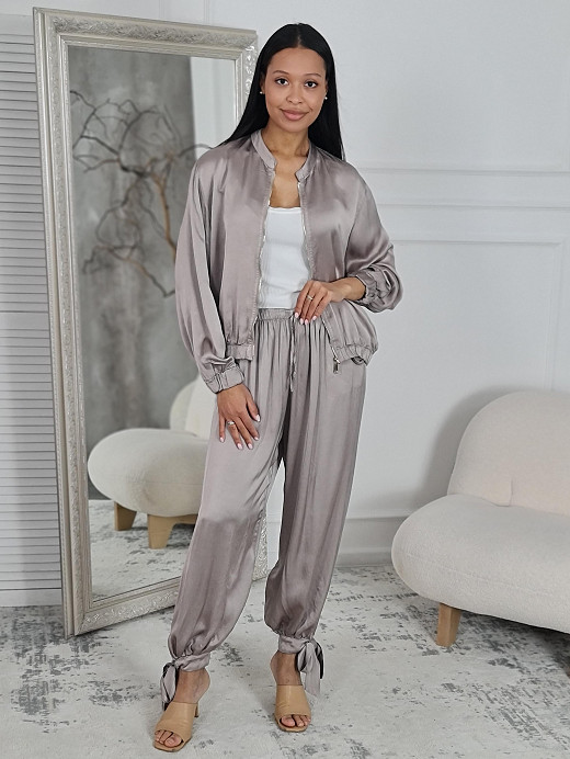 Костюм New Collection атласный бомбер и брюки тауп