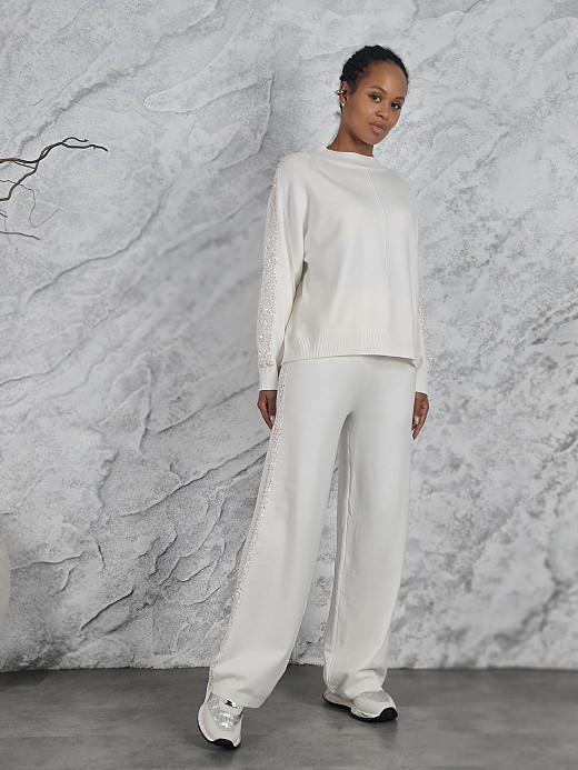 Костюм Lara джемпер+брюки лампасы с пайетками молочный