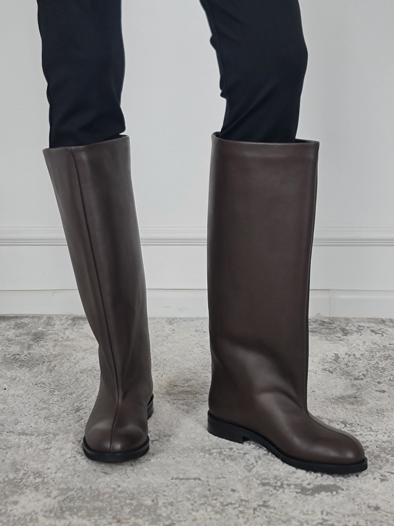 Сапоги L'Estrosa натуральная кожа шоколад, фотография №1