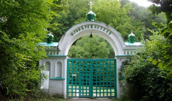 Новоспасский мужской монастырь с. Терновка г. Севастополя