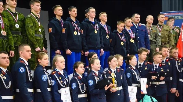 Команда гимназии Алексеевской пустыни Переславской епархии стала победителем войскового этапа Всероссийского слета казачьей молодежи