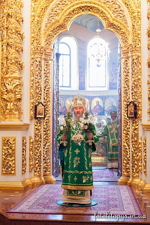 В день памяти преподобного Онуфрия Великого Местоблюститель Киевской митрополичьей кафедры совершил Литургию в Киево-Печерской лавре
