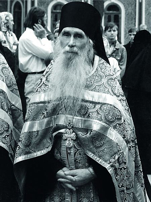 «Послужить Богу и людям»