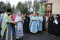 Митрополит Константин совершил Литургию в Сяндемском Успенском монастыре