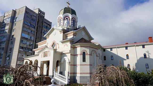 Подворье мужского монастыря мучеников и бессребреников Космы и Дамиана в пгт. Партенит