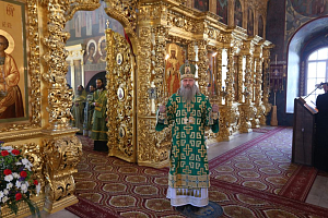 Архиепископ Феогност совершил Литургию в Иосифо-Волоцком монастыре