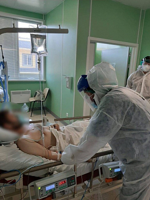 Монахи Псково-Печерского монастыря будут трудиться в «красной зоне» Псковской инфекционной больницы