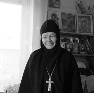 Отошла ко Господу настоятельница Покровского монастыря Каменской епархии игумения Магдалина (Прожерина)