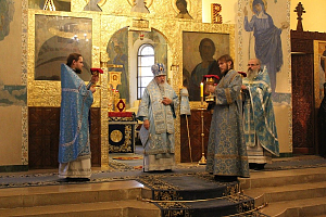 Епископ Пантелеимон отслужил Литургию в Марфо-Мариинской обители