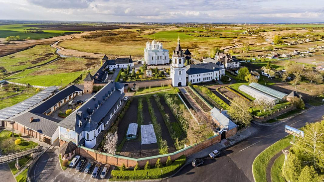 Успенский Святогорский Зимненский ставропигиальный женский монастырь Киевской епархии