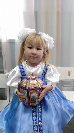 Детям Донбасса доставили подарки из Новоспасского монастыря