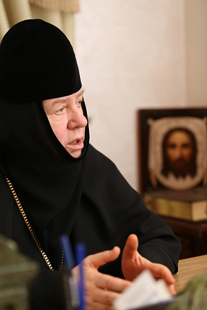 «В Дивееве всем управляет Царица Небесная»