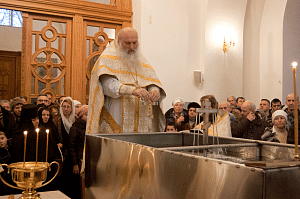 В Покровском Хотькове монастыре праздновали день Святого  Богоявления