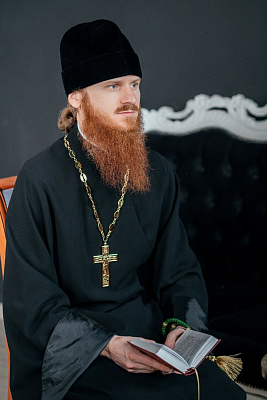 Спустя годы после пришедшего в школе решения избрать духовную стезю...