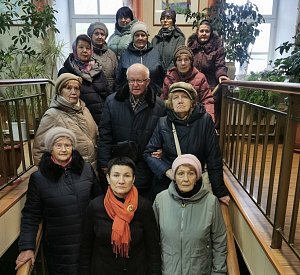 Паломники и потомки новомучеников посетили Успенский женский монастырь города Александрова Владимирской области