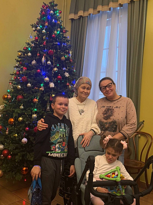 В Марфо-Мариинской обители милосердия в Москве прошли детские рождественские елки