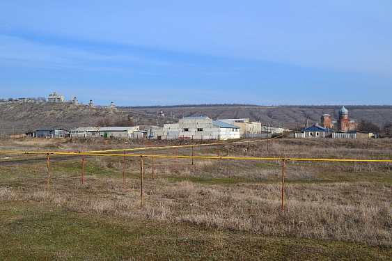 Подворье женского монастыря в честь    царственной страстотерпицы великой княжны Ольги Луганской епархии  в с.Красное