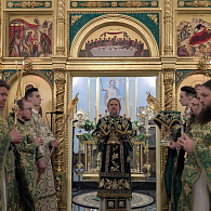 Праздничные богослужения в честь преставления преподобного Нила Столобенского, чудотворца, и Селигерской (Владимирской) иконы Божией Матери прошли в Ниловой пустыни