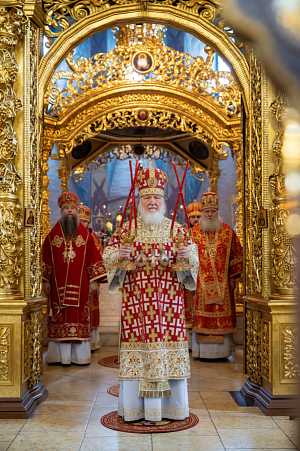 «Дай Бог, чтобы пасхальная радость помогала воспринимать сам факт ее существования как знак присутствия Божиего в нашей жизни»