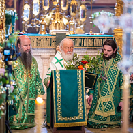 В праздник Святой Троицы Святейший Патриарх Кирилл совершил Литургию в Троице-Сергиевой лавре