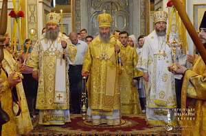 Блаженнейший митрополит Онуфрий возглавил Литургию в Киево-Печерской лавре