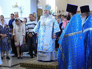 Митрополит Павел совершил Литургию в монастыре Иконы Божией Матери «Умиление» г.Сургута в день его престольного праздника