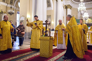 В Александро-Невской Лавре почтили память жертв катастрофы над Синаем