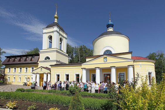 Всеxсвятское подворье Троице-Сергиевой лавры