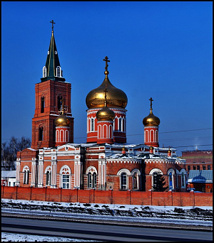 Митрополит Сергий возглавил престольный праздник в Знаменском монастыре г. Барнаула