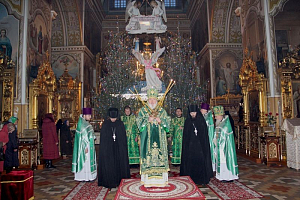 Архиепископ Городницкий Александр совершил Литургию в Корецком монастыре