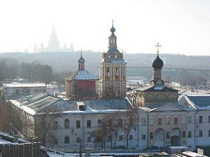 Епископ Феофилакт совершил Литургию в Андреевском монастыре