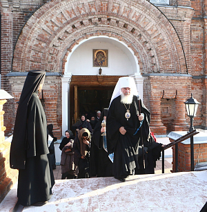 Митрополит Климент совершил Литургию в Шамординской обители в праздник Введения во храм Пресвятой Богородицы