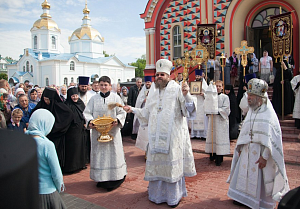 В Вознесенском женском монастыре города Тамбова состоялось архиерейское богослужение  