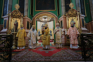 В 30-ю годовщину своего монашеского пострига митрополит Иларион совершил Литургию в Виленском Свято-Духовом монастыре