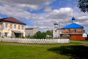 Митрополит Пантелеимон совершил Литургию в Петровском монастыре г. Ростова Великого