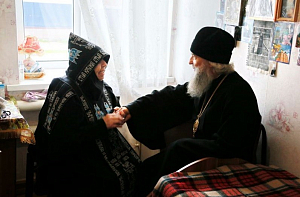 Митрополит Зиновий посетил Свято-Ольгинский Инсарский монастырь Саранской епархии и совершил в нем Литургию