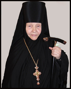 В Благовещенском монастыре г. Бежецка прошло отпевание настоятельницы обители игумении Александры (Ананео)